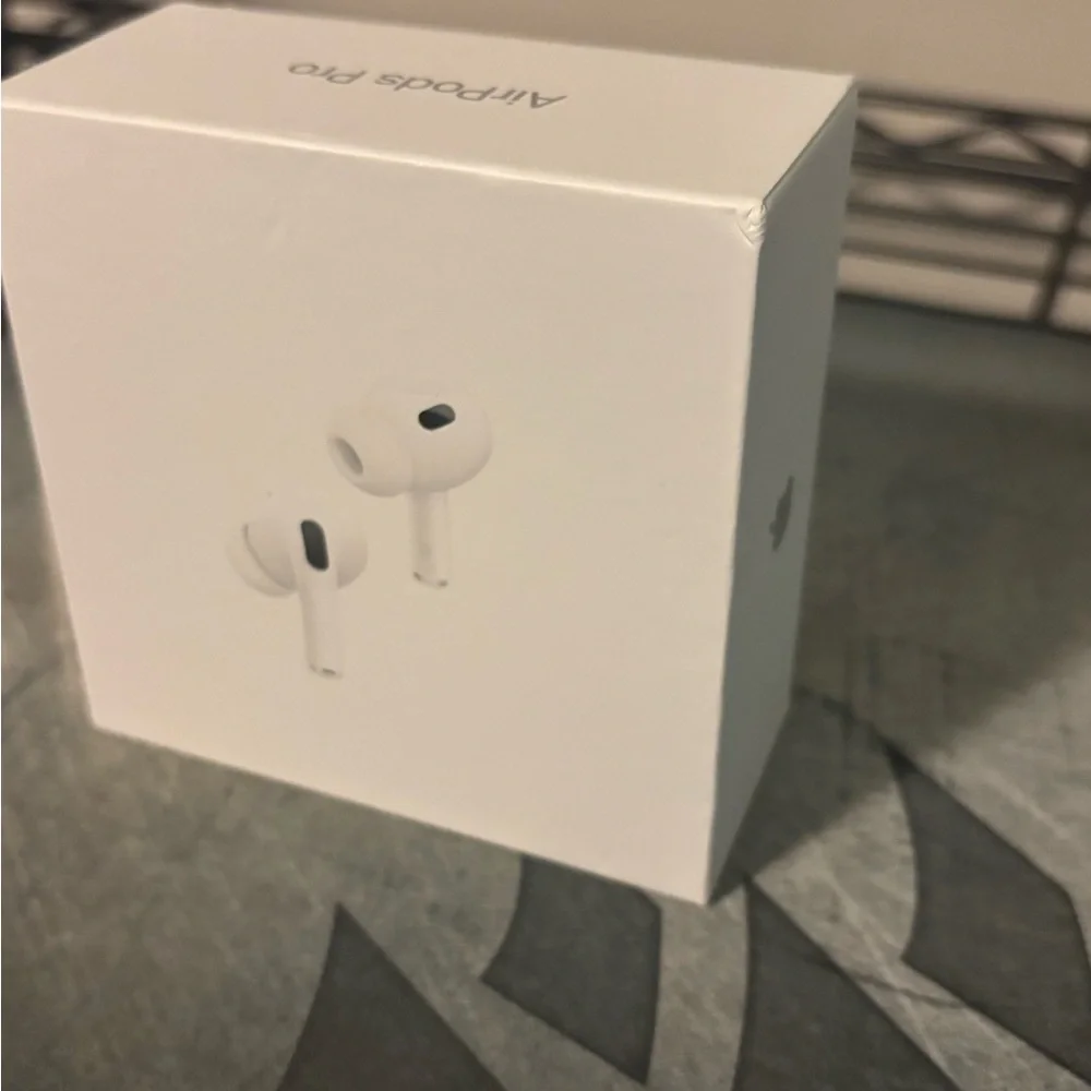 Apple AirPods Gen 2 Pro’s White Wireless Earbuds with Charging Case
